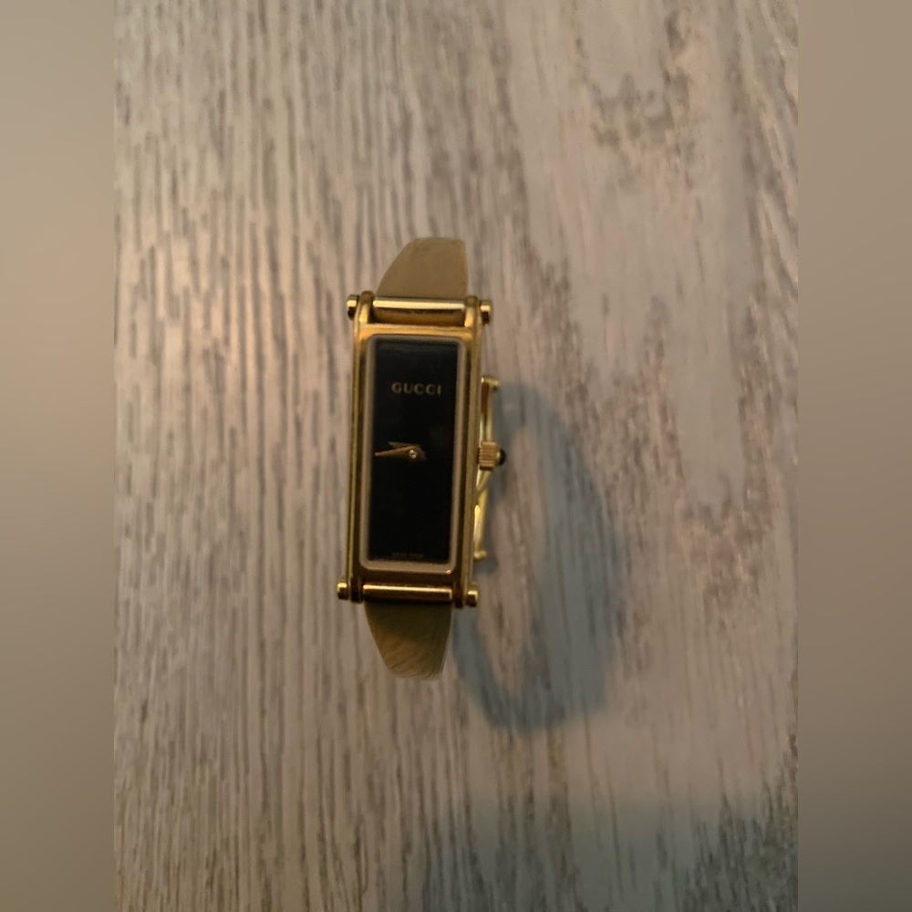 Gucci watch